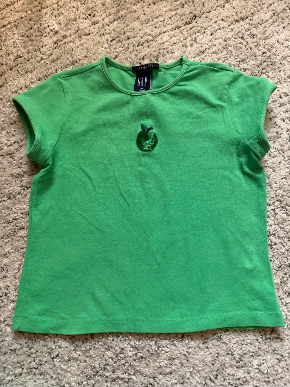 GAP VINTAGE Green Apple Short Sleeve babydoll Tee with Sequin Apple size 7/8